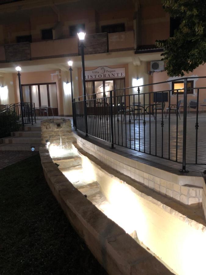 Hotel Ristorante Villa Pegaso San Pietro Infine Екстериор снимка